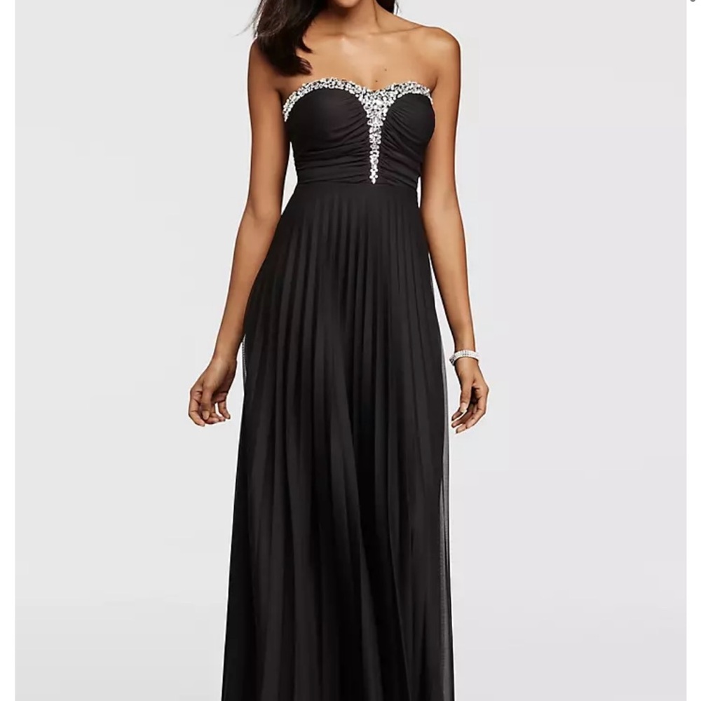 David's Bridal Black Strapless Prom Gown